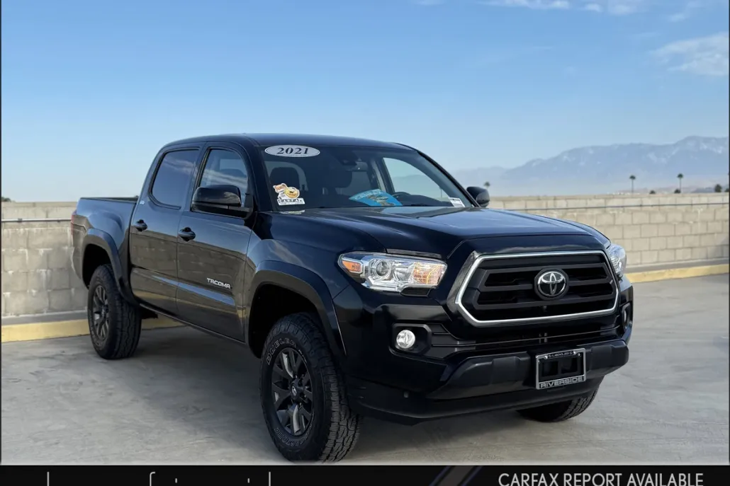 2021 Toyota Tacoma SR5 V6 photo 1