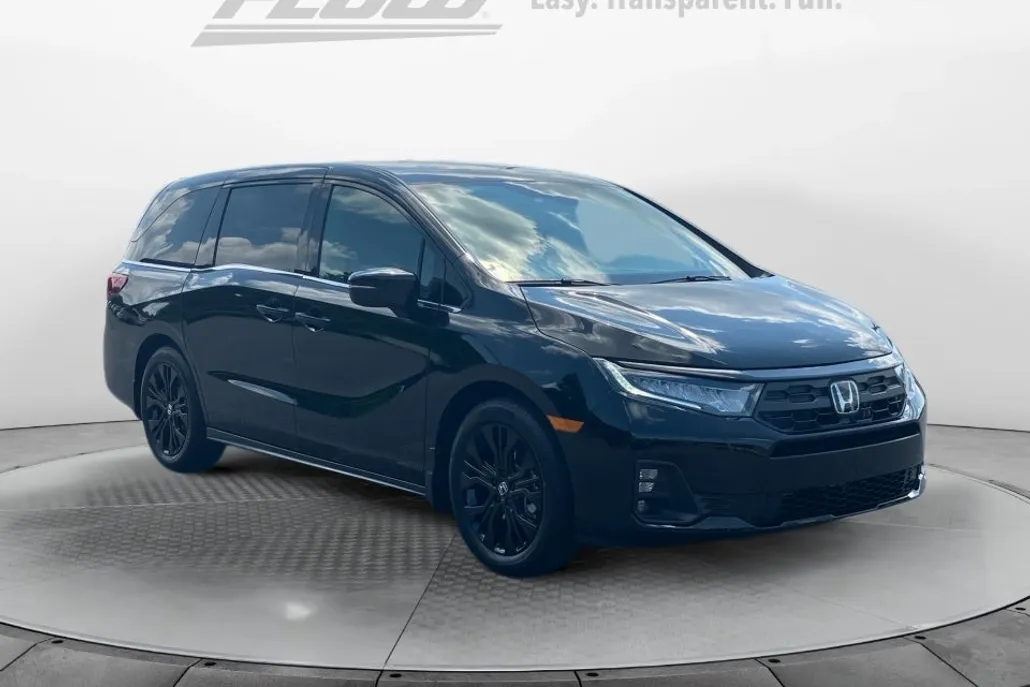 2025 Honda Odyssey photo 1