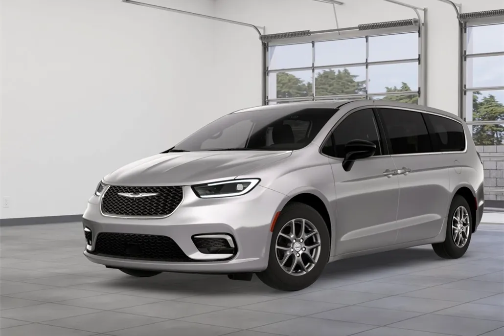 2026 Chrysler Pacifica photo 1