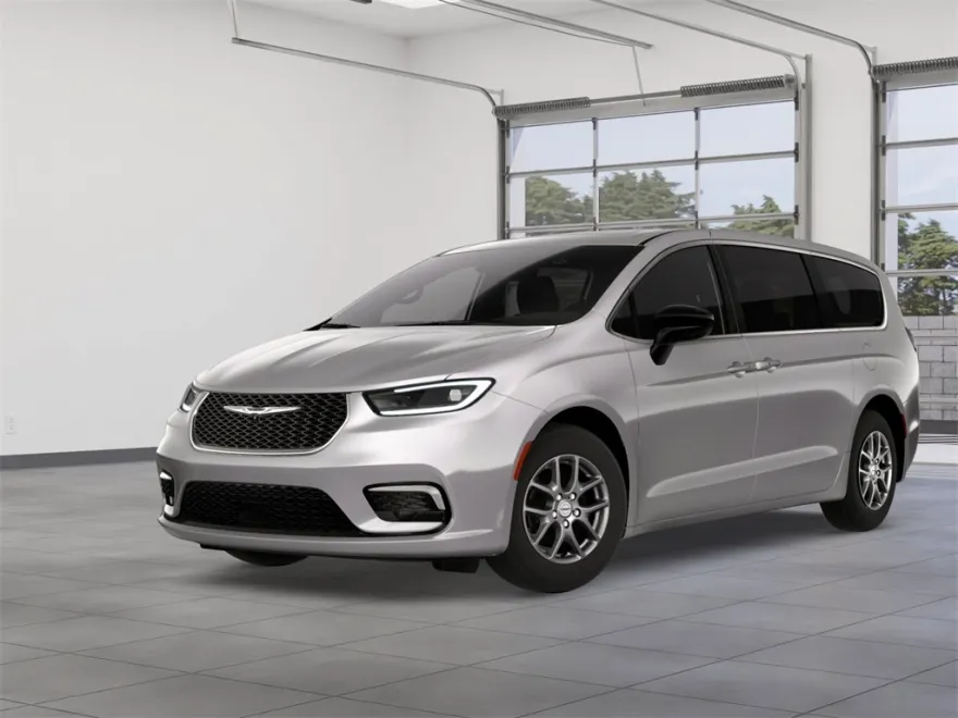 2026 Chrysler Pacifica photo 1