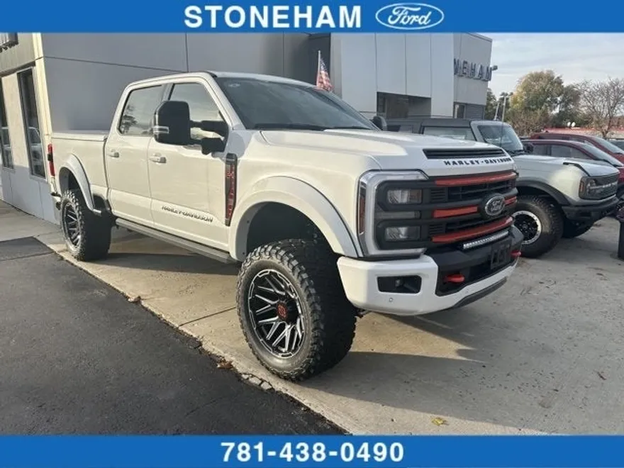 2024 Ford F-250 Lariat Harley-Davidson Edition photo 1