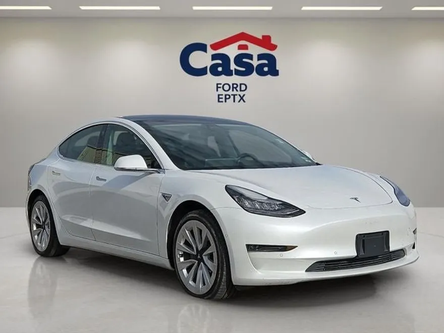 2019 Tesla Model 3 Long Range photo 1