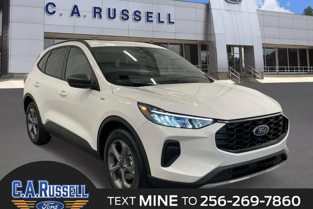 2025 Ford Escape ST-Line photo 1