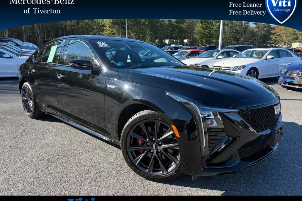 2026 Cadillac CT5 V photo 1