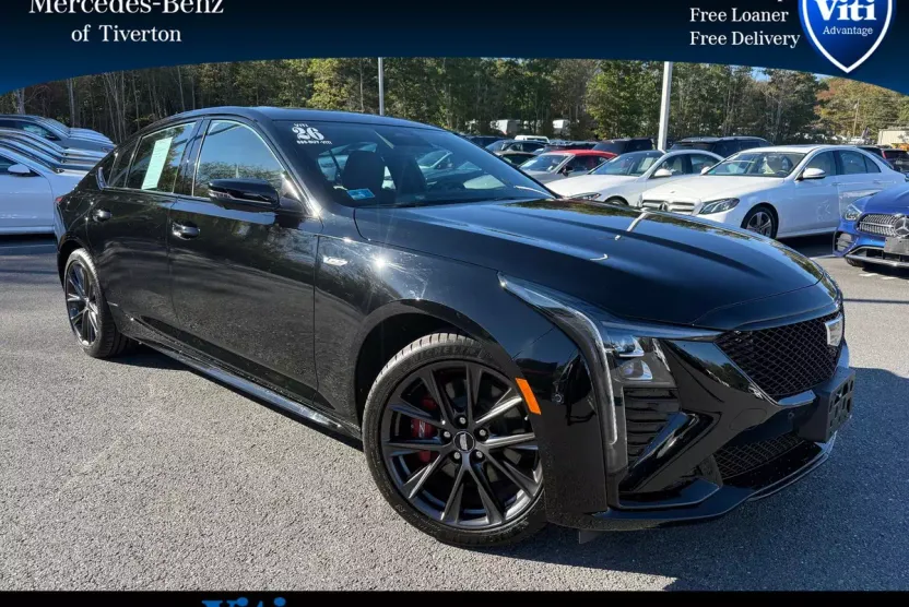 2026 Cadillac CT5 V photo 1