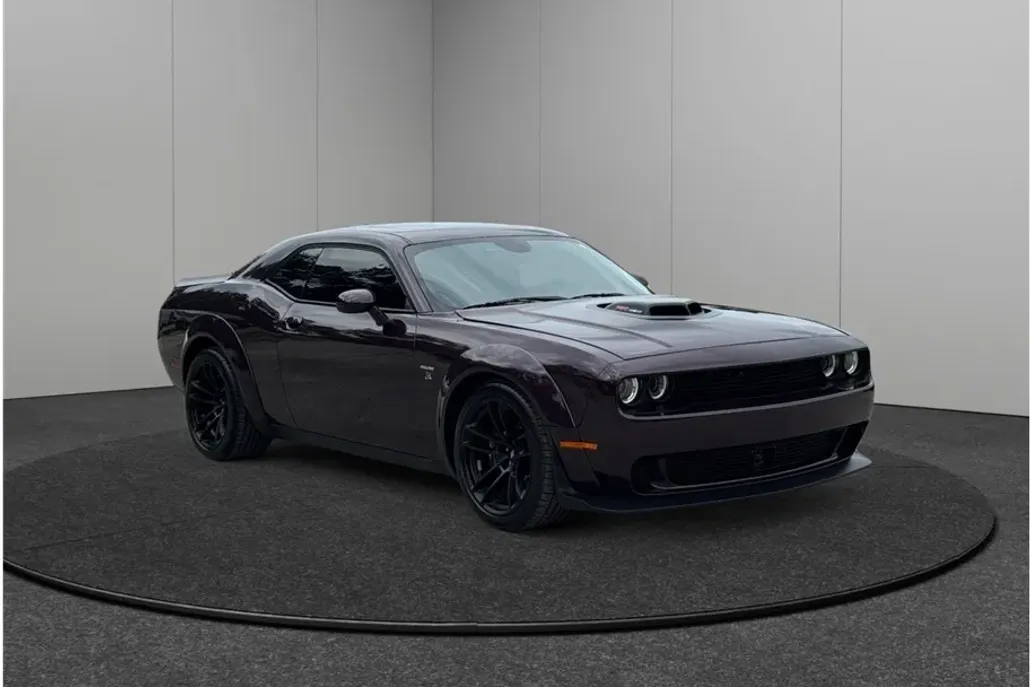 2021 Dodge Challenger R/T Scat Pack photo 1
