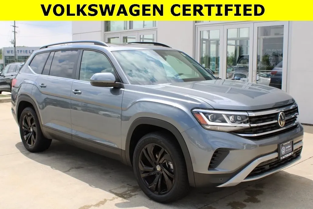 2022 Volkswagen Atlas V6 SE Technology photo 1