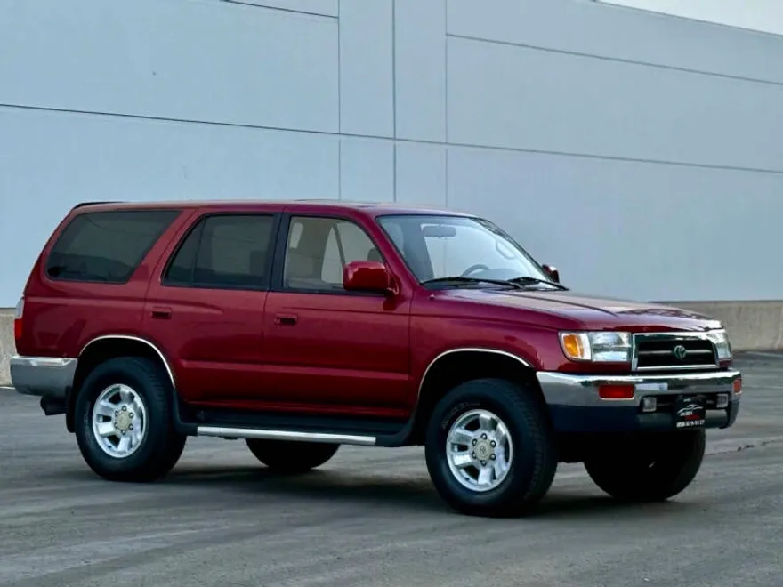 1997 Toyota 4Runner SR5 V6 photo 1