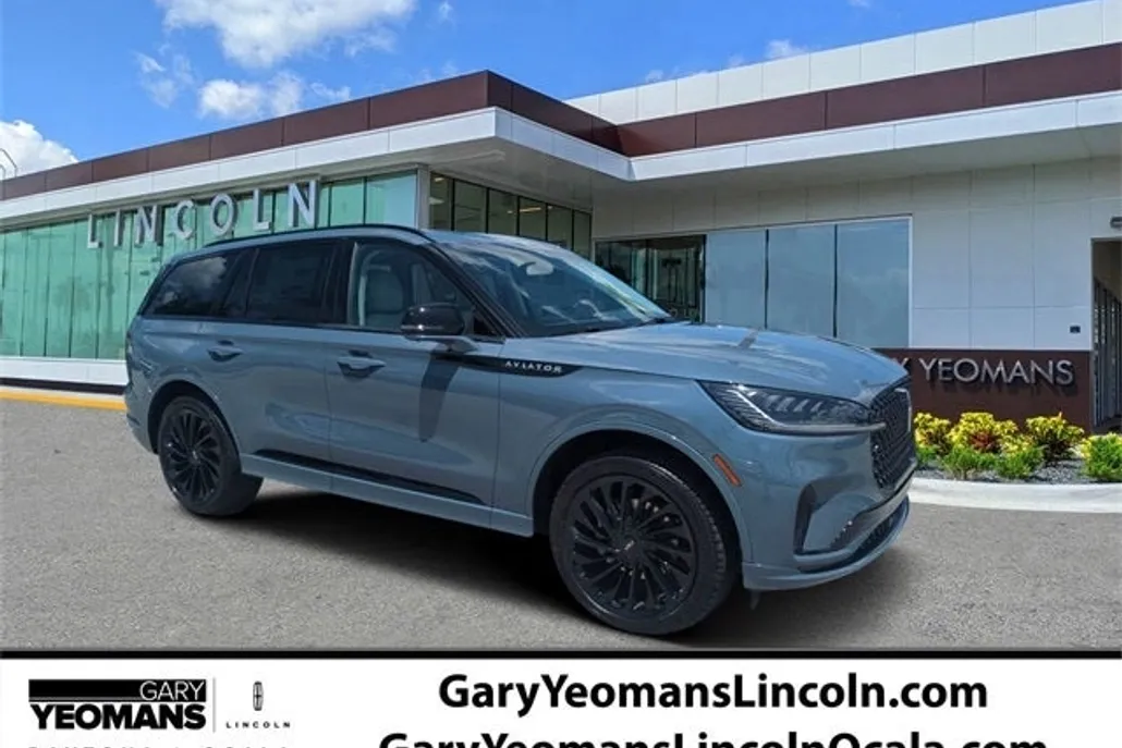 2025 Lincoln Aviator Reserve photo 1
