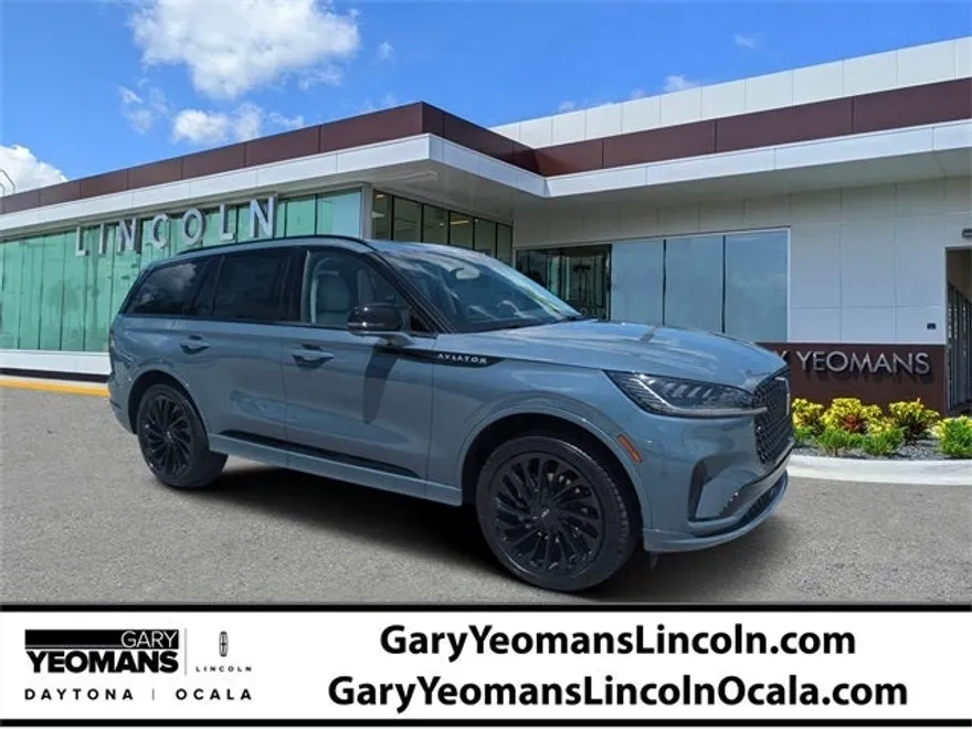 2025 Lincoln Aviator Reserve photo 1