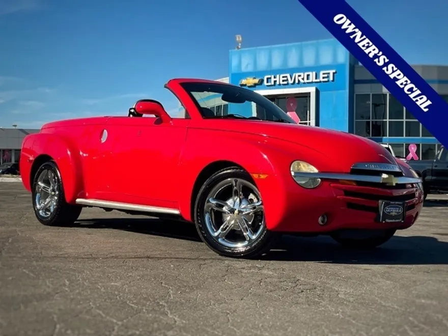 2003 Chevrolet SSR photo 1
