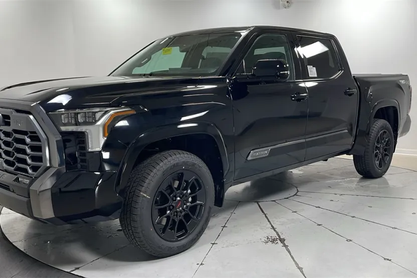 2026 Toyota Tundra Limited photo 1