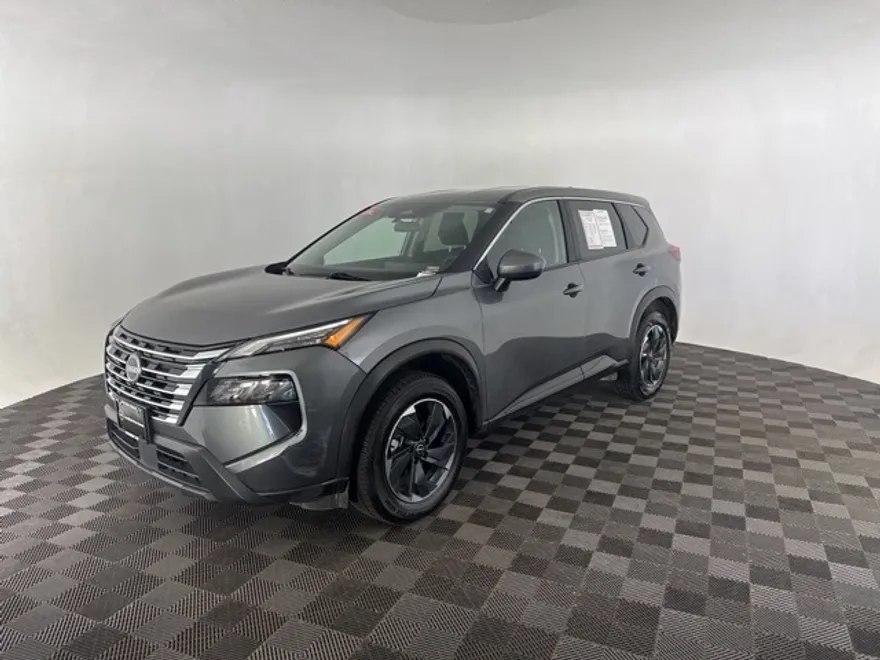 2024 Nissan Rogue SV photo 1