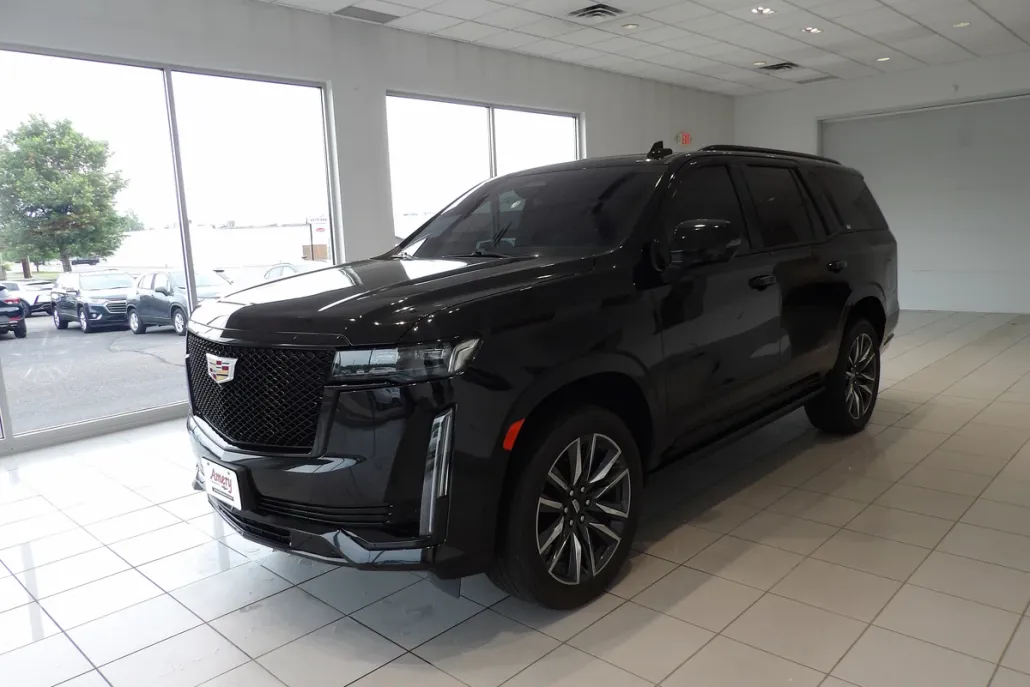 2022 Cadillac Escalade Sport photo 1