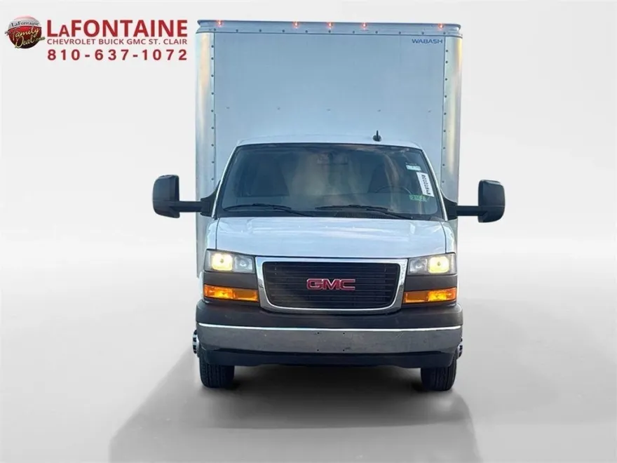 2024 Gmc Savana Cutaway 3500 photo 1