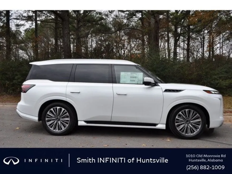 2025 Infiniti QX80 Luxe photo 1
