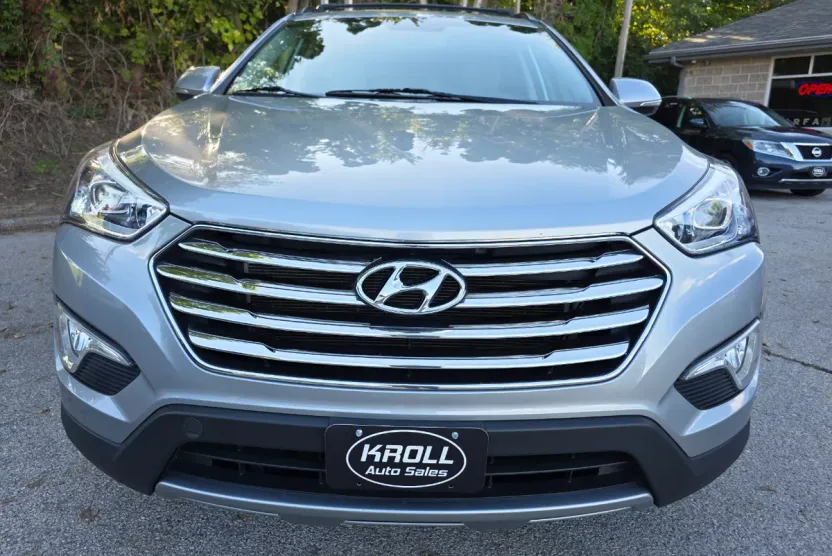 2015 Hyundai Santa Fe Limited photo 1