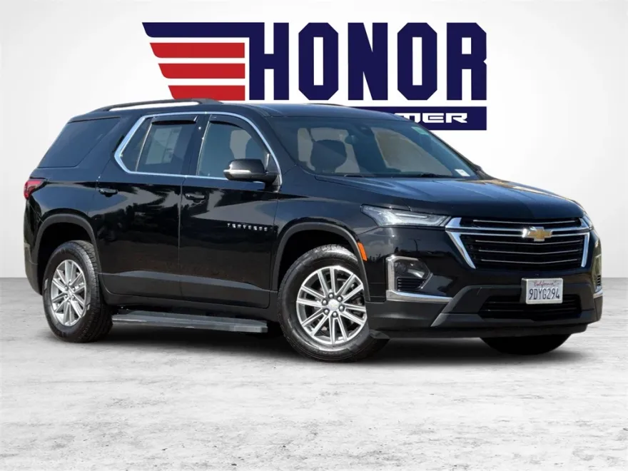 2023 Chevrolet Traverse Leather photo 1