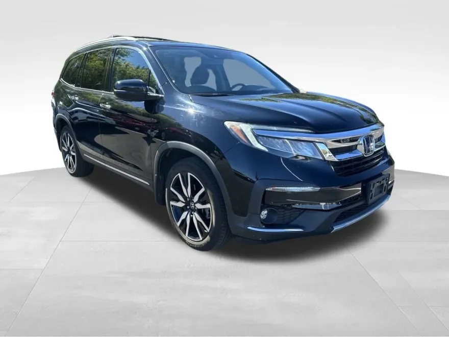 2021 Honda Pilot Touring photo 1