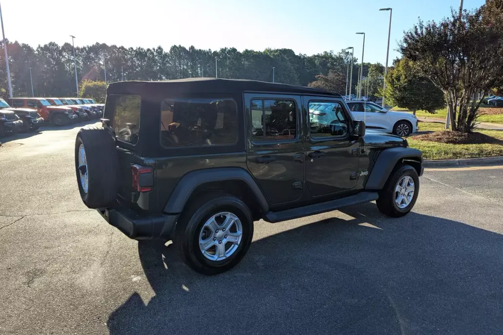2021 Jeep Wrangler Unlimited Sport S photo 1