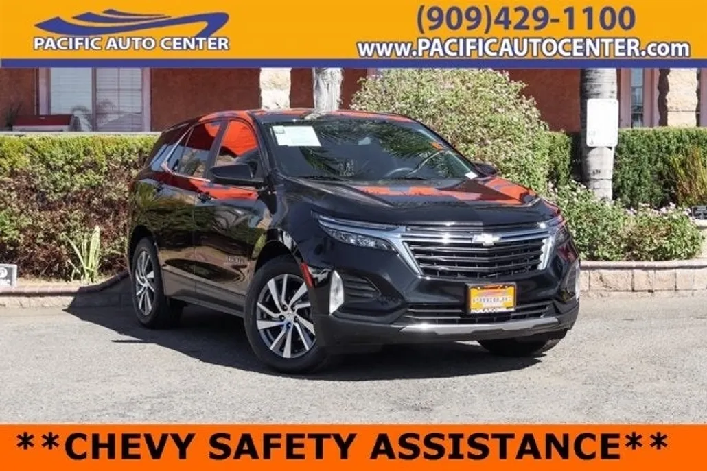 2022 Chevrolet Equinox LT photo 1