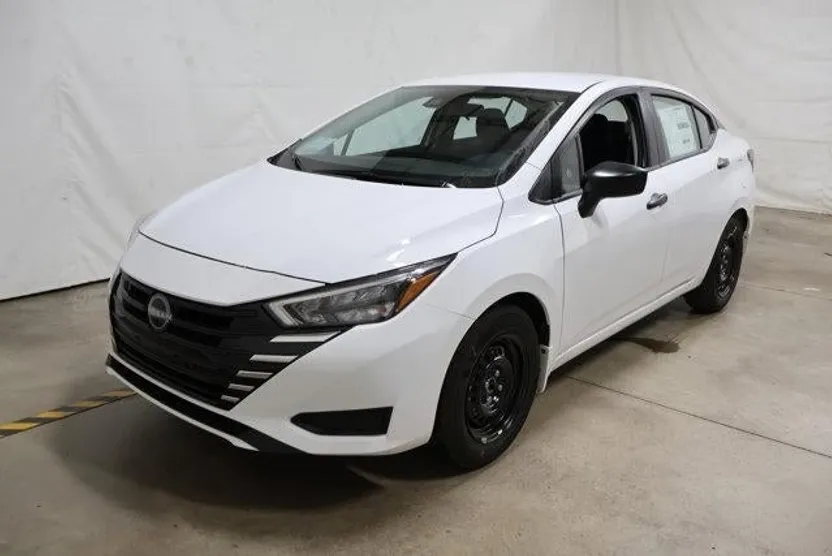 2025 Nissan Versa S photo 1