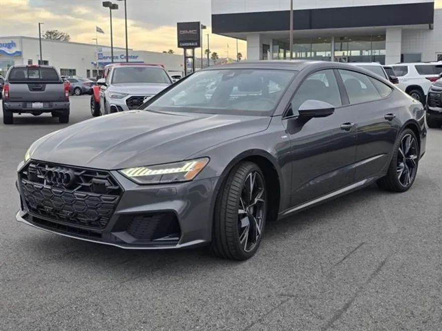2025 Audi A7 55 Prestige photo 2