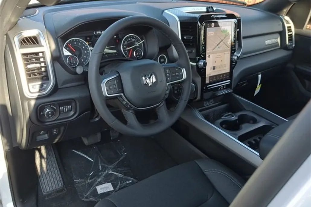 2025 Ram 1500 Big Horn photo 1