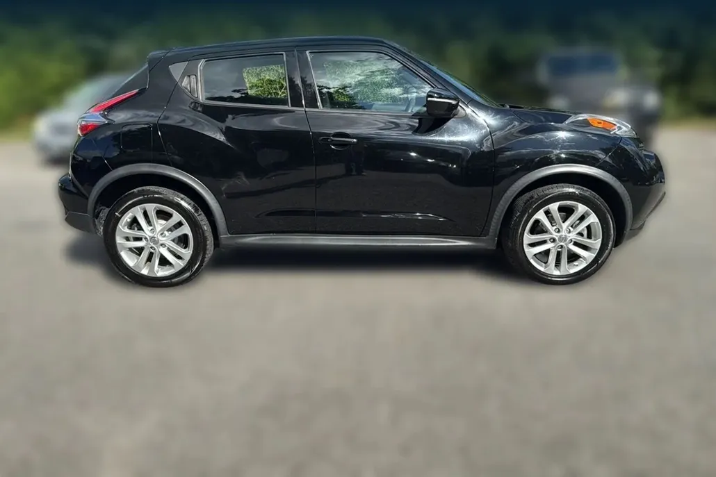 2017 Nissan Juke Nismo photo 1