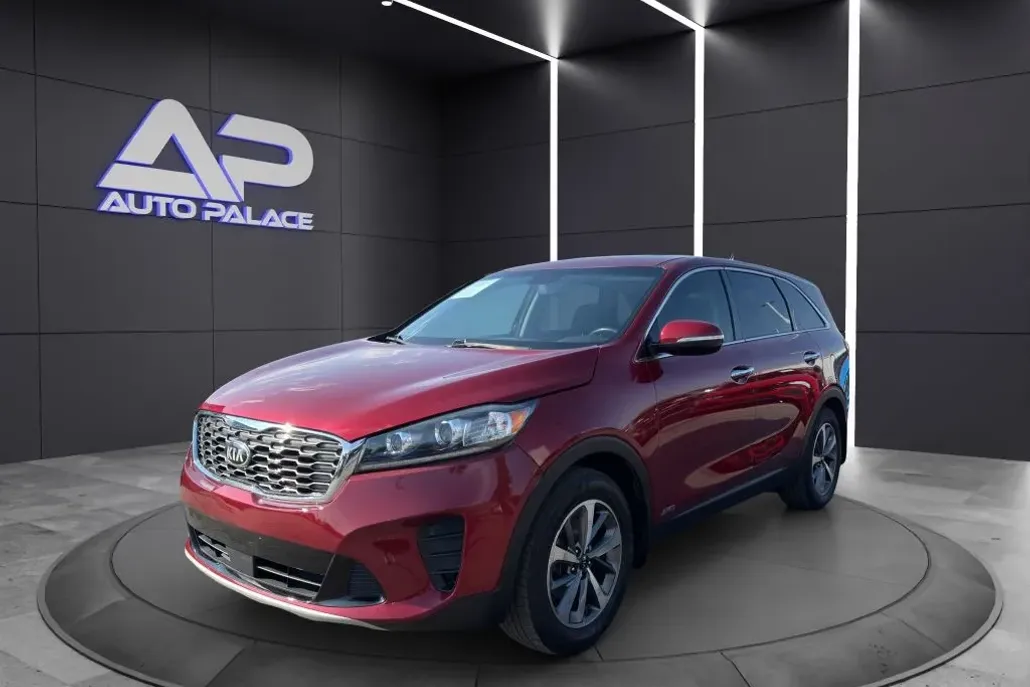 2019 Kia Sorento LX S photo 1
