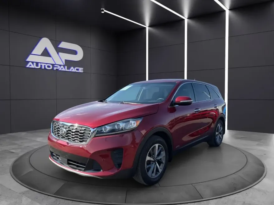 2019 Kia Sorento LX S photo 1