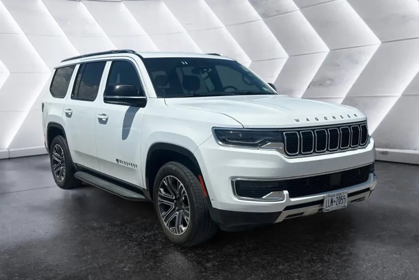 2024 Jeep Wagoneer Series II photo 1