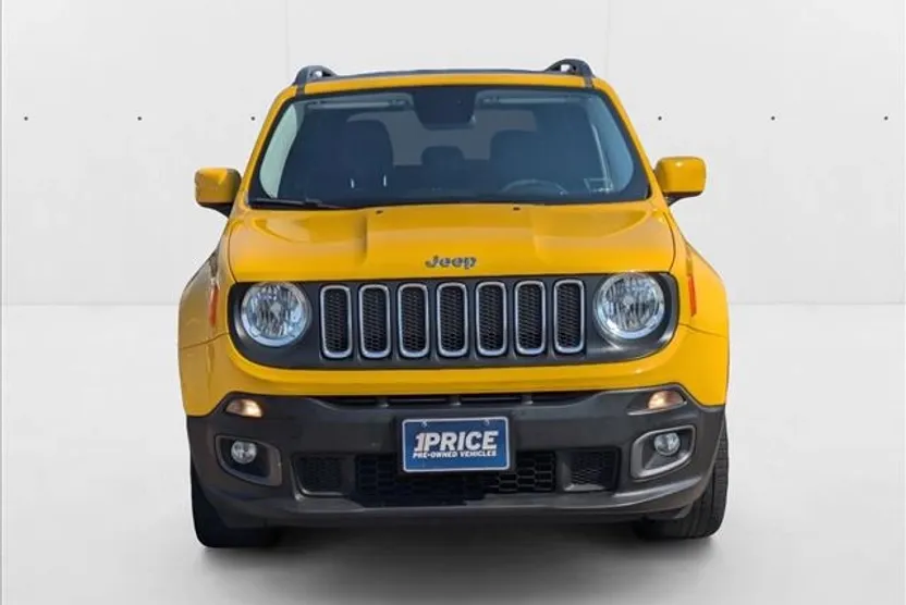 2017 Jeep Renegade Latitude North Edition photo 1