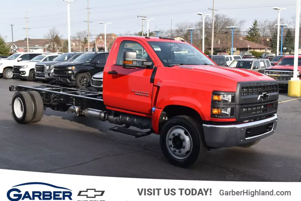 2024 Chevrolet Silverado 5500HD Work Truck photo 1