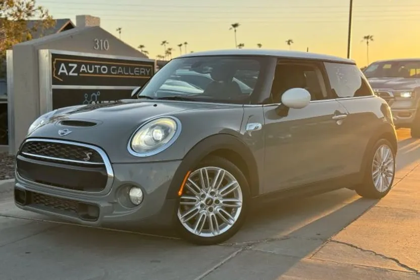 2015 Mini Cooper 2 Door Hardtop S photo 1