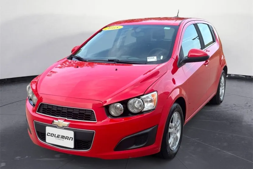 2015 Chevrolet Sonic LT photo 1