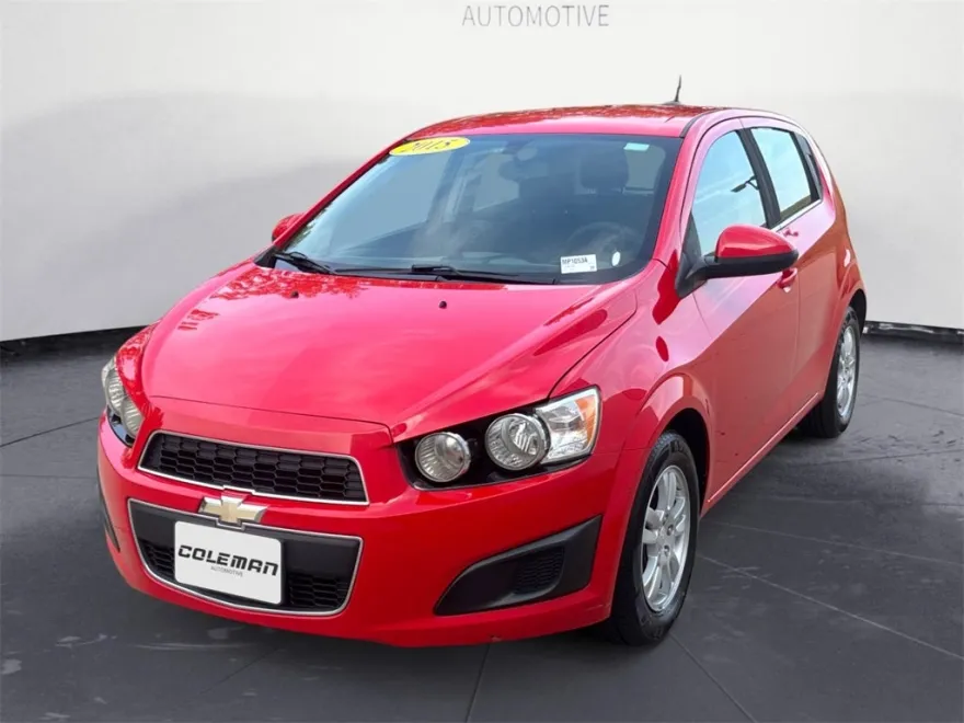 2015 Chevrolet Sonic LT photo 1