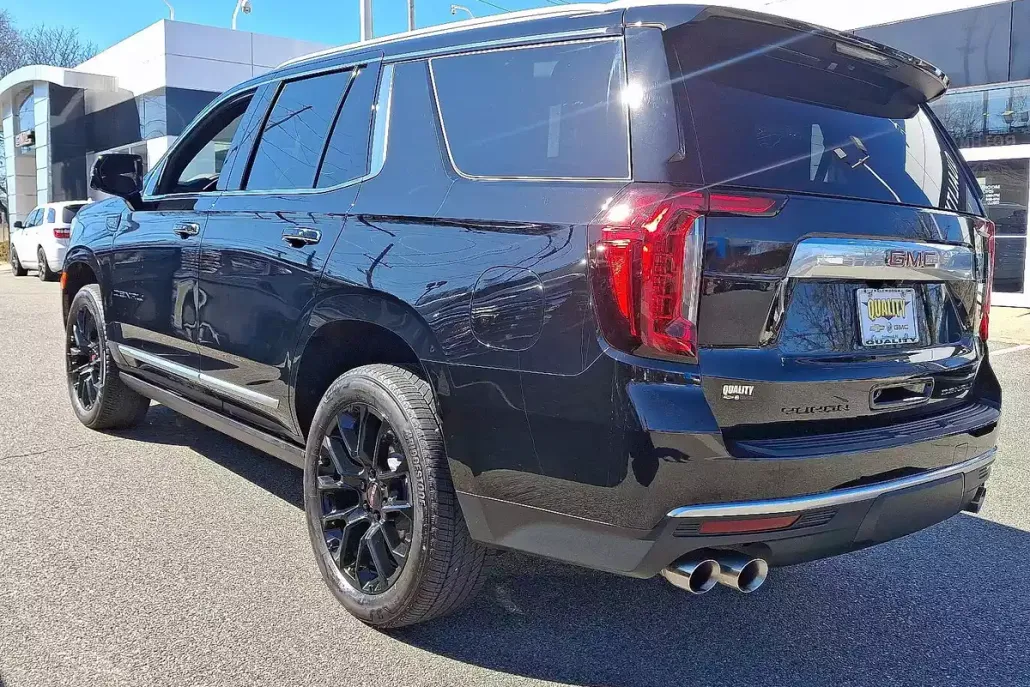 2024 Gmc Yukon Denali photo 1