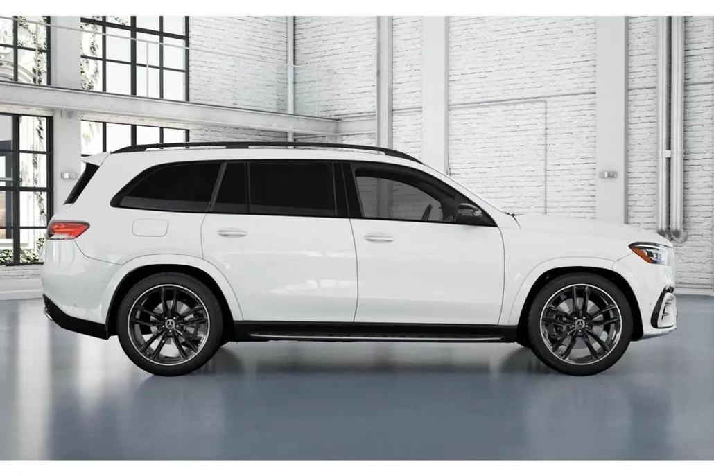 2026 Mercedes Benz GLS 580 4MATIC photo 1