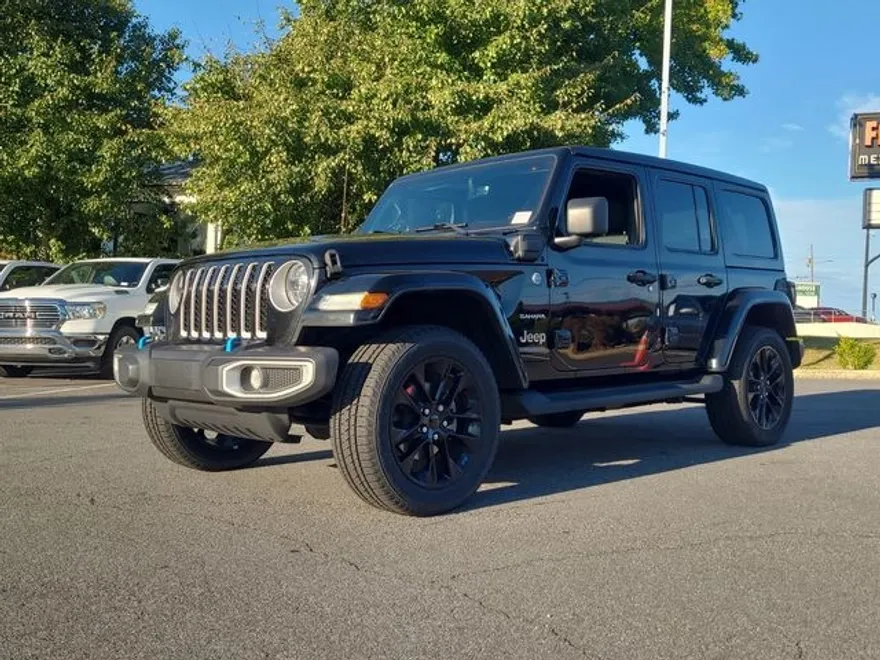 2022 Jeep Wrangler Unlimited Sahara 4xe photo 1