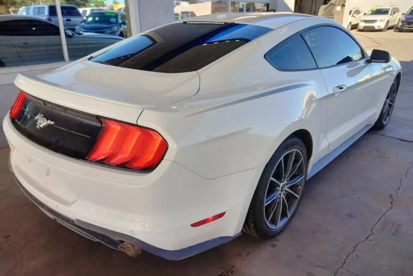 2018 Ford Mustang EcoBoost Premium photo 1