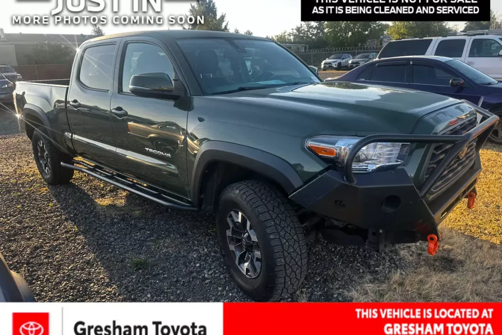 2021 Toyota Tacoma TRD photo 1