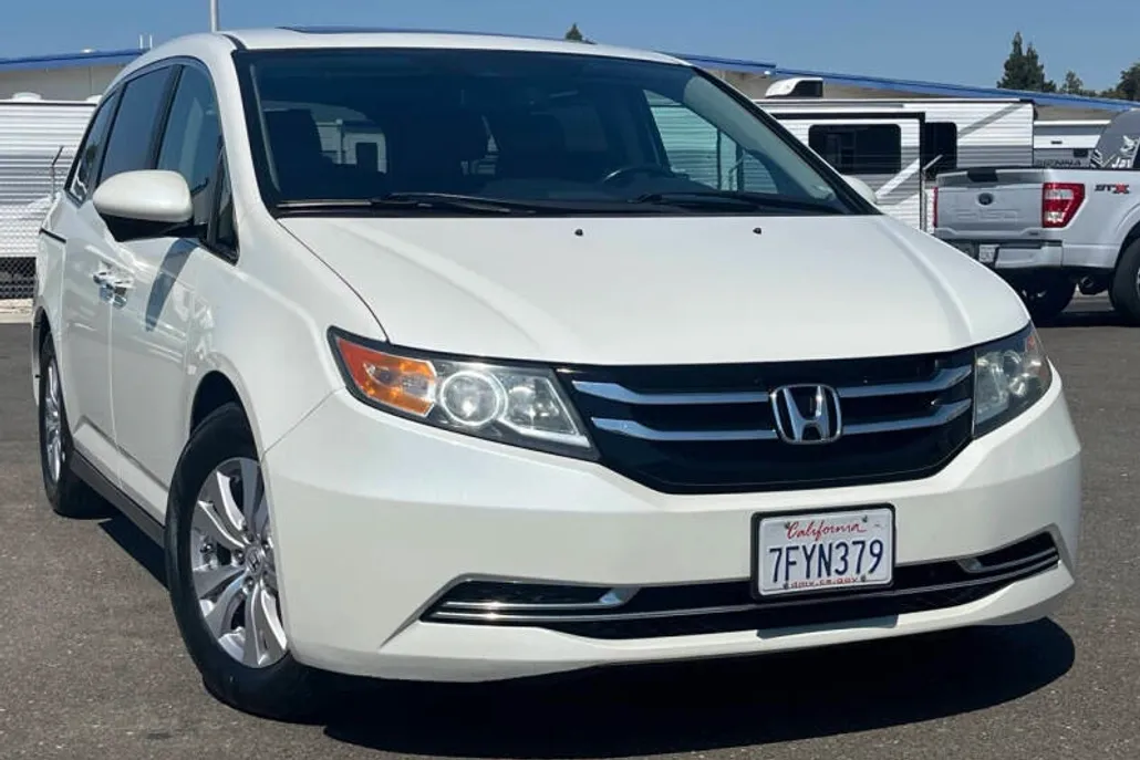 2014 Honda Odyssey EX-L photo 1