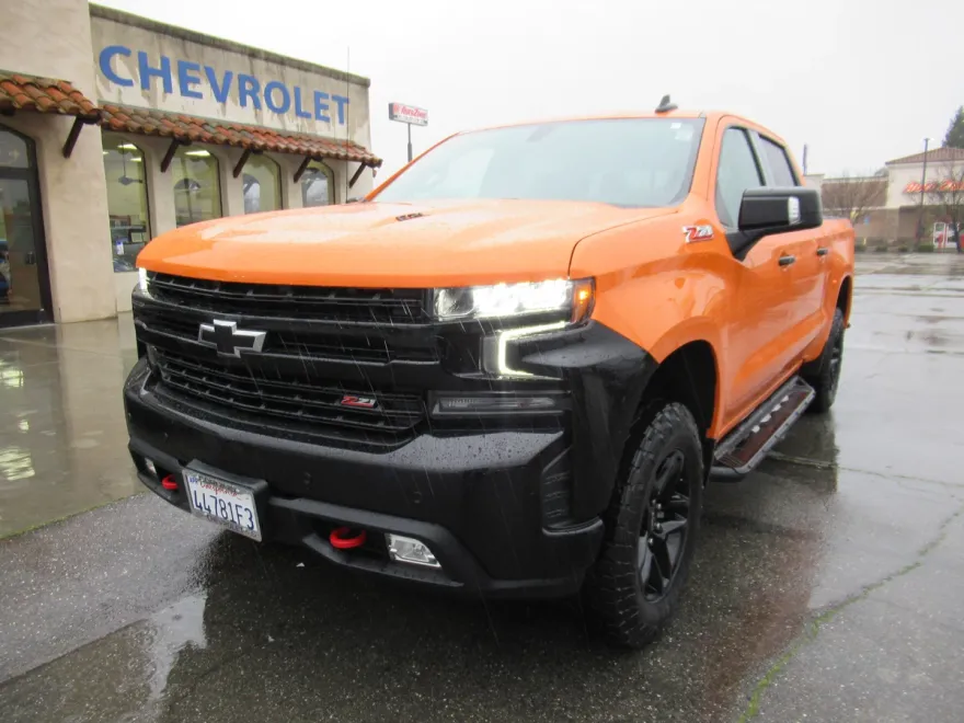2021 Chevrolet Silverado Trail Boss LT photo 1