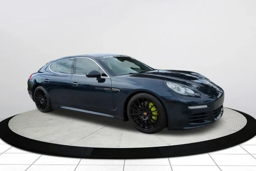 2014 Porsche Panamera E-Hybrid S photo 1