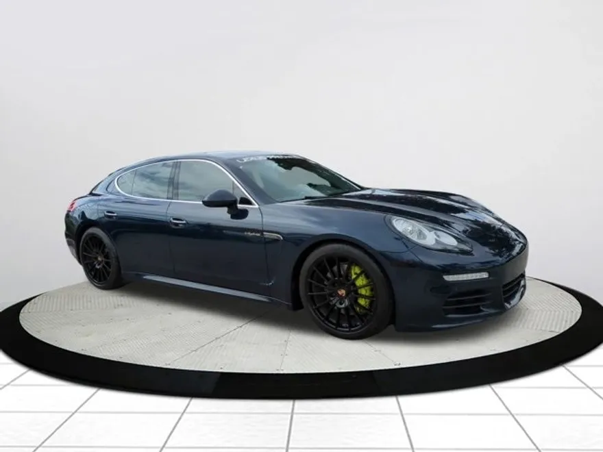 2014 Porsche Panamera E-Hybrid S photo 1