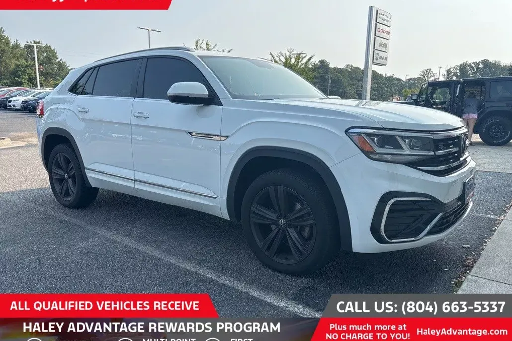 2020 Volkswagen Atlas Cross Sport V6 SE Technology R-Line photo 1