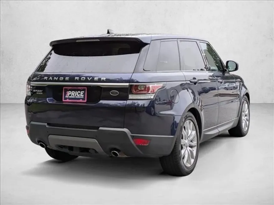 2017 Land Rover Range Rover Sport HSE photo 1