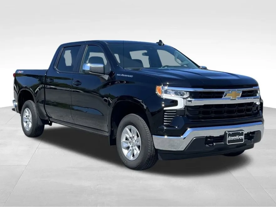 2025 Chevrolet Silverado 1500 LT photo 1