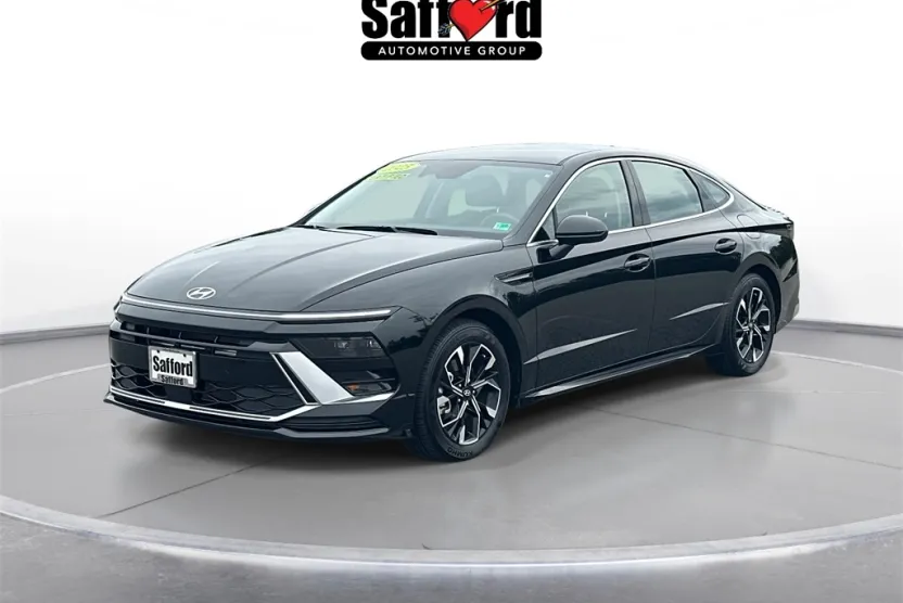 2025 Hyundai Sonata SEL photo 1